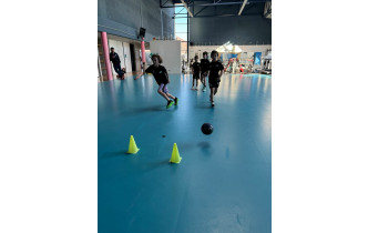 Atelier dans la salle d'activités