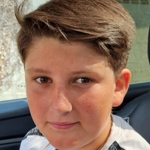 Léo